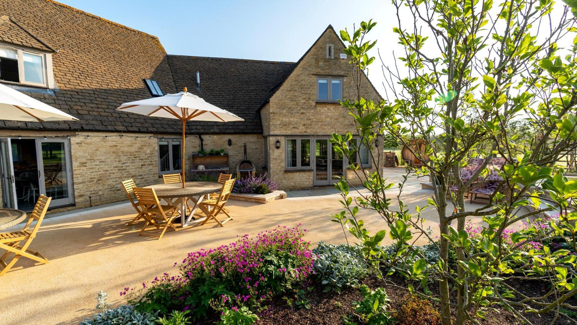 Warren House And Spa Boutique Cotswold Stay Cirencester Exterior photo