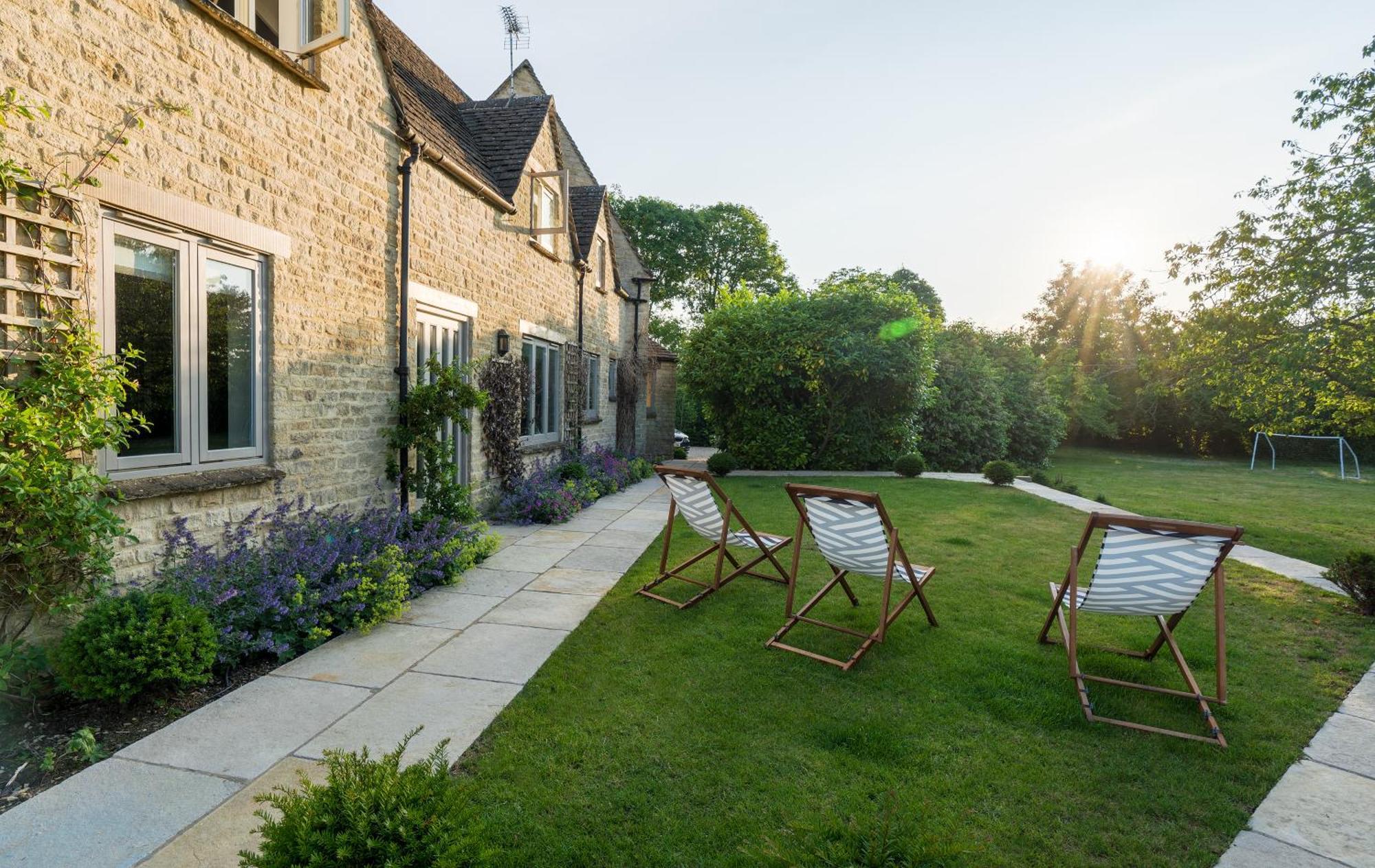 Warren House And Spa Boutique Cotswold Stay Cirencester Exterior photo